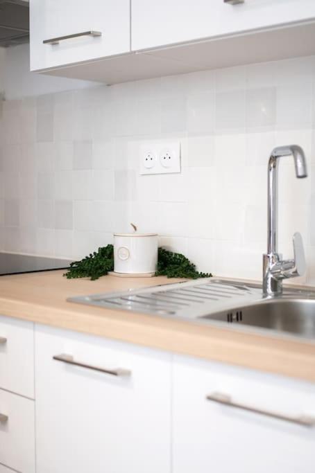 Hsh Traversiere-Boulogne-Billancourt I Appartement 4P Eksteriør billede
